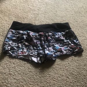 Lululemon shorts size 10